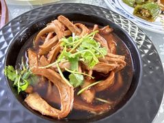 -天天向上素食餐厅(五台山店)