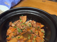 -泉畔人家·老济南经典鲁菜(大明湖店)