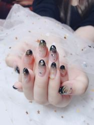 -睫乐园•睫公馆•美睫美甲沙龙