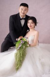 -雪中彩影婚纱摄影·微光艺术中心