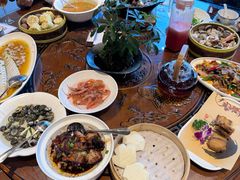 -鹰龙海畔度假酒店(咸祥店)