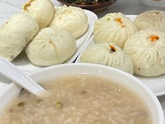 -李与白包子铺(桐梓林店)
