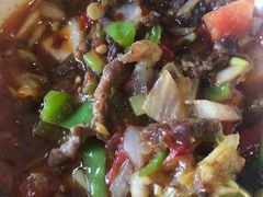 -歹歹的加个面过油肉拌面