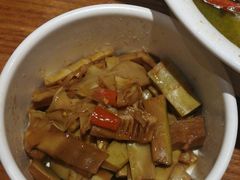 -渝是乎酸菜鱼(龙旗购物中心店)
