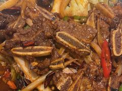 -小鱼小牛·鱼牛干锅·脆鱼火锅(世欧广场店)