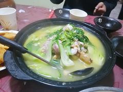 土鸡锅子-云南妈妈特色菜缘滋缘味