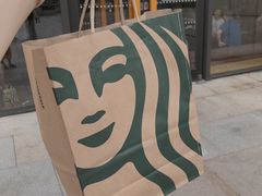 -星巴克臻选(济南万达店)