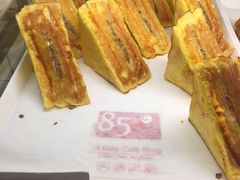 黄金金枪鱼面包-85度C(南京龙世中心店)