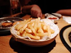-炼火烤肉店