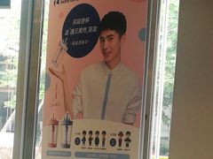 -瑞幸咖啡(杭州绿地中央店)