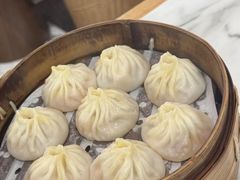 -馋三尺蟹粉小笼(人民广场店)