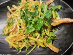 凉拌猪耳-吉力烤鳗