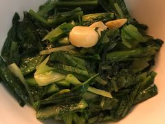 油麥菜-铁公鸡·四川料理(天环广场店)
