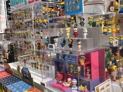 -泡泡玛特POPMART(侨福芳草地店)