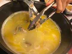 -鲜入围煮花胶鸡海鲜火锅