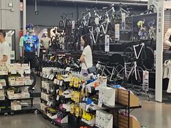 -迪卡侬(越秀公园店)