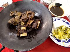 -鑫驼峰牛排火锅(普陀路店)