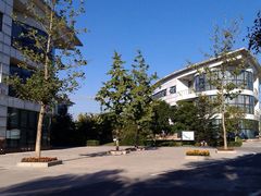 教学楼-北京市海淀外国语实验学校