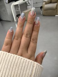 -手牵手美甲