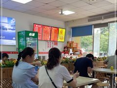 -凤张螺蛳粉·爽口粉(跃进路总店)