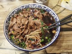-九八五面馆(欧洲城店)