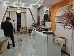 -V8潮牌·接发烫染连锁