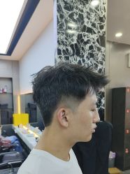 -米可造型烫发染发