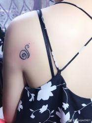 -SNOW TATTOO STUDIO
