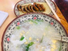 滑蛋牛肉粥-每天粥季(万科里店)