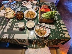 -树下时尚餐厅(翠园街店)