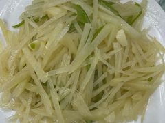 清炒土豆丝-乡土特色.冷锅鱼.牦牛肉汤锅