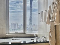 -广州富力丽思卡尔顿酒店