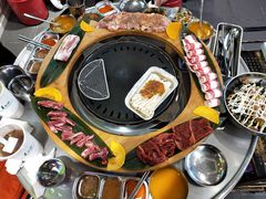 -玄希浪漫厨房·韩料烤肉(湖滨银泰in77店)