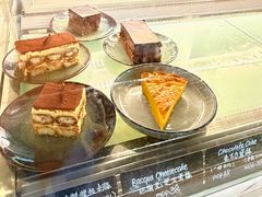 -Common Table · Brunch & Coffee