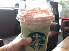 桃花满满-星巴克(佛山南海万科店)