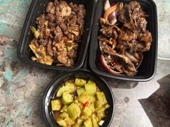 -许哥东北烧烤·铁丳烤串·宫后夹肉(繁花中心店)