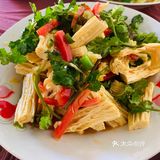 刚好有电子秤，一称，吓一跳，今年过春节体重一直在上升