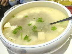 -关东情铁锅炖(迎春大街店)