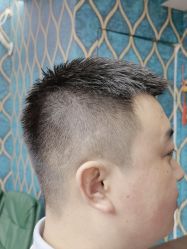 -贝勒爷专业男发