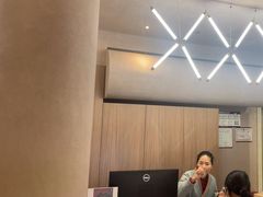 -灸春堂·艾灸·痛症·整脊连锁(之江银泰店)
