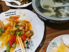 -东来菜馆•手抓海鲜家常菜•海鲜锅贴(鸽子窝店)