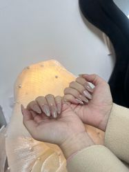 -芊屿芊浔美甲