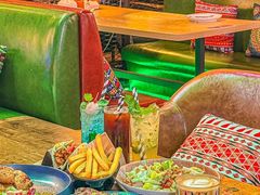 -Famous肥猫墨西哥音乐餐吧(五棵松华熙LIVE店)