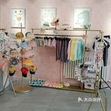 保利罗兰的母婴店