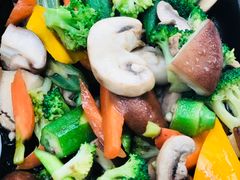 铁板扒什锦蔬菜-Jazz·ya 爵士屋(来福士店)