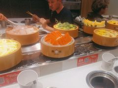 -龍歌自助小火锅(市北CBD万达店)