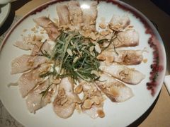 -穹六人间 people 6(岳阳路店)