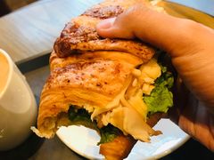 -星巴克(宏汇国际广场店)