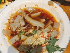 -隔壁老王·家常云南菜(花巷店)