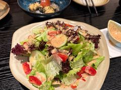 色拉-玄白·炭烤活鳗(上海首店)